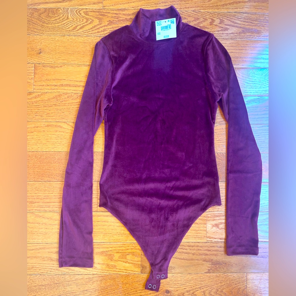 American eagle velour bodysuit